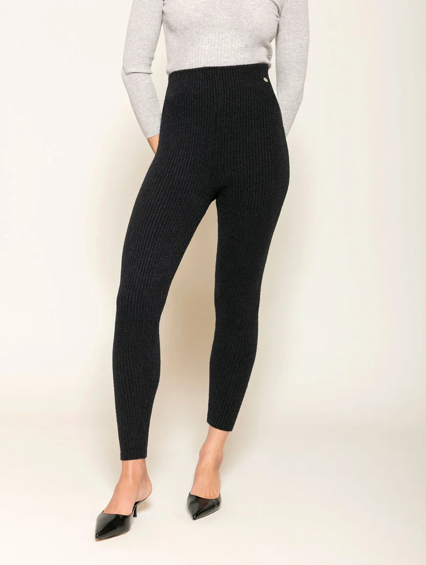 Calça canelada em fio pluma exclusivo Biamar