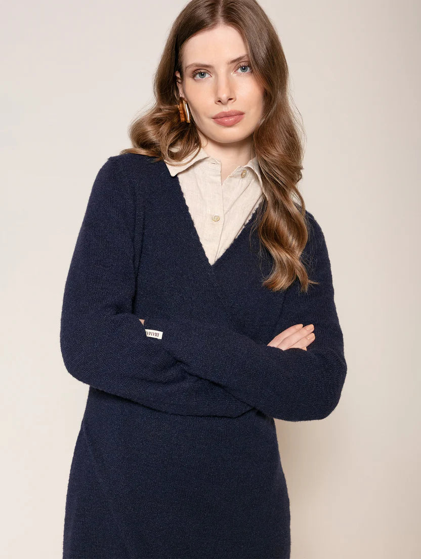 Vestido midi com detalhe de transpasse Biamar
