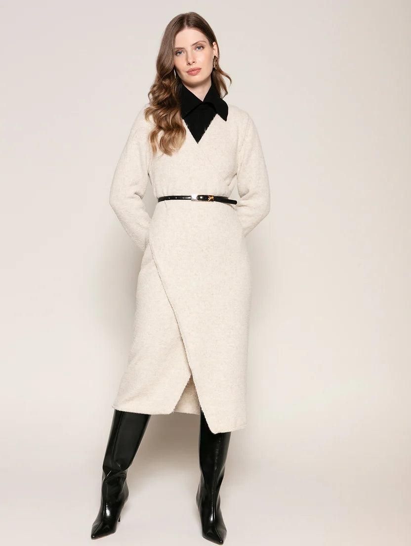 Vestido midi com detalhe de transpasse Biamar