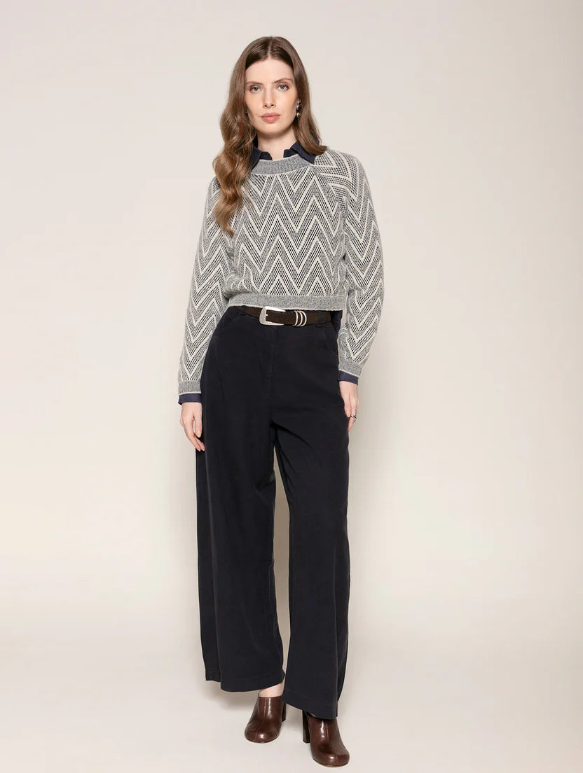 Blusa com padronagem geométrica e mangas de cava raglan Biamar