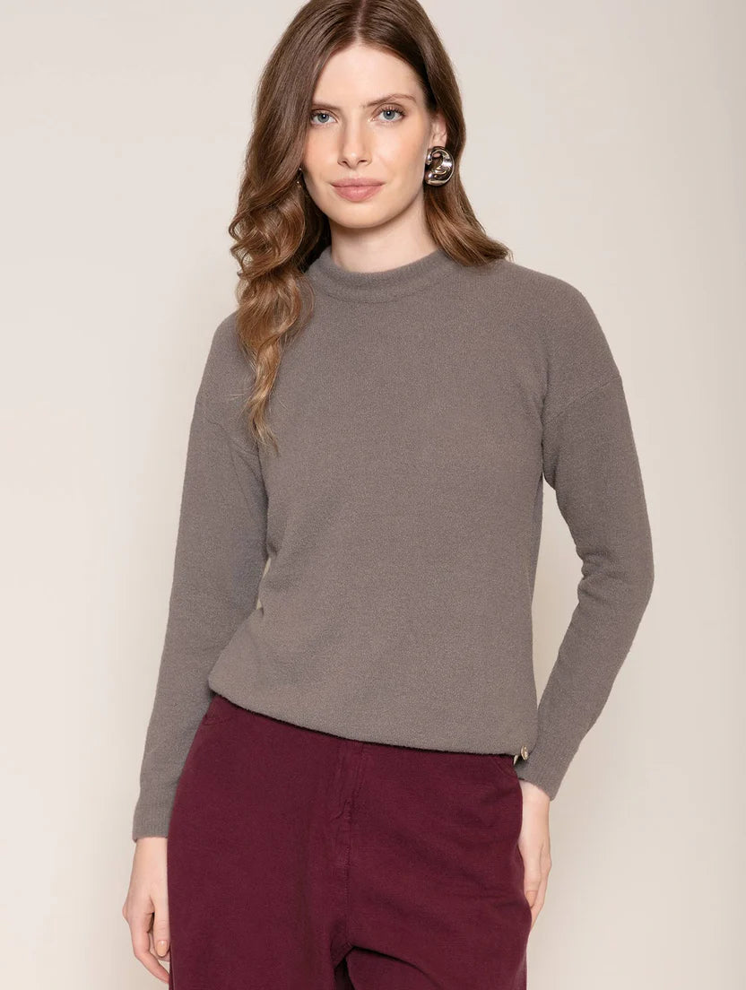 Blusa básica em fio pluma exclusivo Biamar